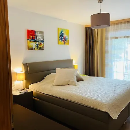 Lindenhof Gasthof-pension In Unterburg 招待所 3*